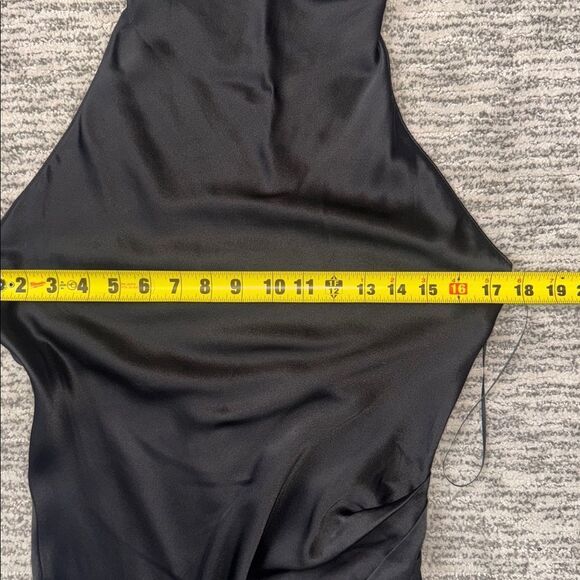 NWT Amanda Uprichard X REVOLVE Samba
Gown in Black Silk Medium - Picture 10 of 15